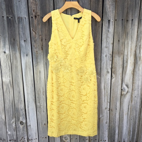 NWT White House Black Market Sleeveless Lace Sheath Dress 3D Appliqué Yellow 10 - Picture 9 of 16